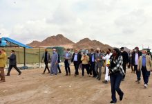 صورة وزيرة البيئة ومحافظ جنوب سيناء يتفقدان مصنع فرز المخلفات بشرم الشيخ
