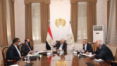 صورة وزير التعليم يبحث مع رئيس شركة “دي إم جي موري” الألمانية أوجه التعاون في مجال التعليم الفني