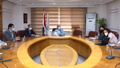 صورة وزيرة البيئة تلتقى ممثلي برنامج الأمم المتحدة للمستوطنات البشرية لبحث سبل التعاون فى مجال المخلفات