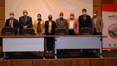 صورة وزيرة البيئة تشهد مراسم توقيع تنفيذ وحدة غاز حيوى بحديقة الحيوان بالجيزة