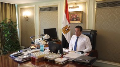 صورة وزير التعليم العالي يوجه بتأهيل البرامج التعليمية بالجامعات المصرية للاعتماد الدولي