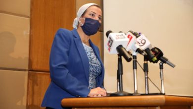 صورة فى إطار الاحتفالات بيوم البيئة العالمى   وزيرة البيئة تؤكد : ان حملة حماية البيئة البحرية لمصر و للعالم أجمع