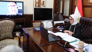 صورة وزيرة الصحة تستعرض نتائج مبادرات 100 مليون صحة.. وتؤكد دور قطاع الدواء في دعم تلك المبادرات