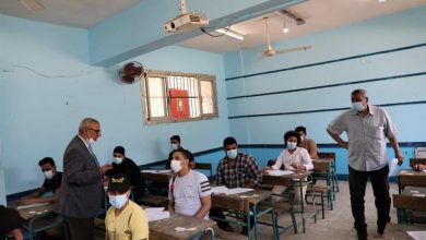 صورة 710 ألف و734 طالب/طالبة بالدبلومات الفنية يؤدون الامتحانات التحريرية للدور الأول للعام الدراسي 2020-2021