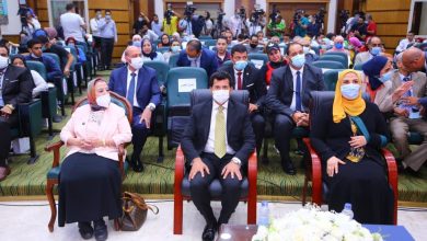 صورة وزيرا التضامن الاجتماعي والشباب والرياضة يكرمان أبطال المنتخب القومى لمتحدى الإعاقة فى الألعاب البارالمبية ومتطوعى مبادرة “بينا “