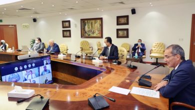 صورة وزيرا التعليم العالى والبحث العلمى والاتصالات وتكنولوجيا المعلوماتيشهدان توقيع بروتوكول تعاون لإنشاء مركز إبداع مصر الرقمية بجامعة الزقازيق