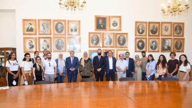 صورة الوفد الشبابي المصري واليوناني والقبرصي يزور المربع اليوناني ومتحف كفافيس