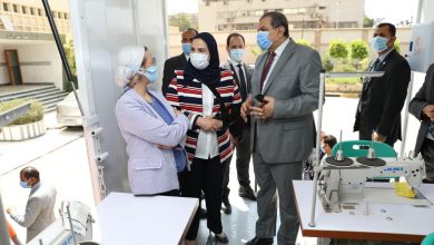 صورة وزيرا البيئة والتضامن يشيدان بوحدات التدريب المتنقلة بالقوي العاملة لرفع كفاءة مستوى الشباب لإيجاد فرص عمل لهم