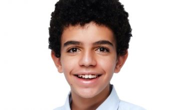 صورة الهجرة تهنئ طالبًا مصريًا لحصوله على المركز الأول في نتائج اختبارات الثانوية الدولية على مستوى دولة الإمارات