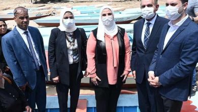 صورة وزيرة التضامن الاجتماعي ومحافظ كفر الشيخ يشهدان اليوم اطلاق المرحلة الثانية من المبادرة الرئاسية “بر أمان”