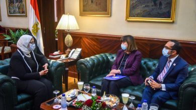 صورة وزيرة  الصحة تستقبل المنسق المقيم للأمم المتحدة بمصر لبحث سبل التعاون في القطاع الصحي