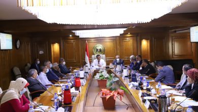 صورة وزير التعليم العالى والبحث العلمي يرأس اجتماع مجلس إدارة هيئة تمويل العلوم والتكنولوجيا