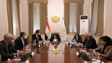 صورة وزير التربية والتعليم يبحث مع وفد ألماني تطوير التعليم والتدريب الفني والمهني