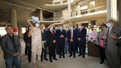 صورة وزير التعليم العالي يتفقد جامعة المنوفية الأهلية