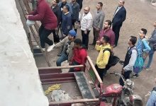 صورة معاناة أهالي المرج بسبب إلغاء السلالم على الطريق الدائرى