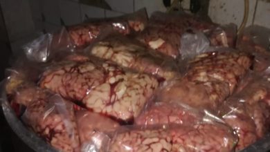 صورة إعدام أغذية و مشروبات غير صالحة للاستهلاك الآدمي