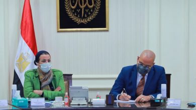 صورة وزيرا الإسكان والبيئة يتابعان مشروع تطوير موقع التجلى الأعظم