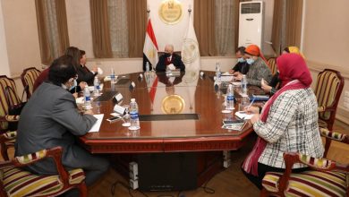 صورة شوقى و استشارى دولى يبحثان التعاون في مبادرة  “حياة كريمة”