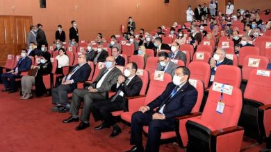 صورة وزير التعليم العالي يستعرض تقريرًا حول اجتماع المجلس الأعلى لشئون التعليم والطلاب