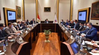 صورة عبد الغفار يعلن انخفاض نسب إشغال مرضى كورونا بالمستشفيات