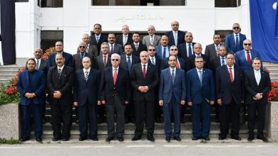 صورة وزير التعليم العالي يستعرض تقريرًا حول اجتماع المجلس الأعلى لشئون التعليم والطلاب