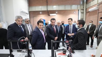 صورة وزير التعليم العالي يتفقد مؤسسة جامعات المعرفة الدولية المُستضيفة لفرع جامعة كوفنتري البريطانية