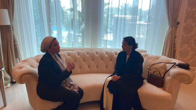 صورة وزيرة البيئة تلتقى نظيرتها الإماراتية لتعزيز التعاون المشترك