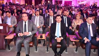 صورة وزيرا التعليم العالي والشباب والرياضة يشهدان حفل ختام مهرجان إبداع في موسمه العاشر