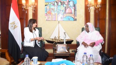 صورة “مكرم”تستقبل وزيرة العمل السودانية لبحث تبادل الخبرات