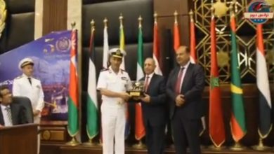 صورة بالفيديو اللواء أشرف إبراهيم عطوة، قائد القوات البحرية يحضر حفل الاكاديمية العربية بـاليوبيل الذهبي