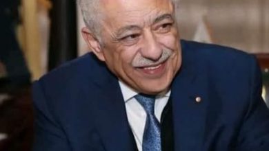 صورة وزير التعليم يعتمد نتيجة الثانوية العامة في السودان