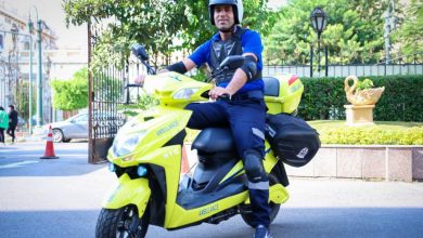 صورة بدء إدخال “الاسكوتر الكهربائي الإسعافي” للعمل بأسطول هيئة الإسعاف