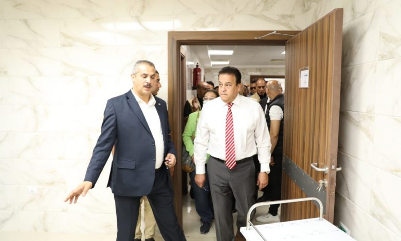 وزير الصحة يتفقد مستشفى شبرامنت المركزي بالجيزة