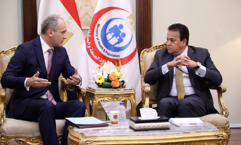 وزير الصحة يستقبل سفير بيلاروسيا