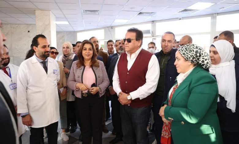 جولة وزير الصحة فى دمياط