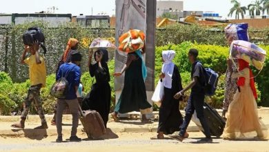 صورة تقديم كافة الخدمات الطبية للعائدين والنازحين من السودان