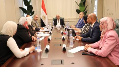 صورة تقديم خدمات تعليمية تفاعلية للطلاب من أبنائنا في الخارج