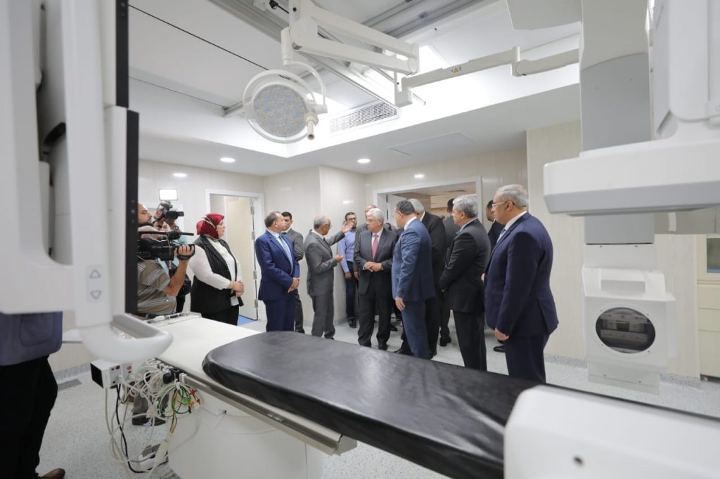 وزير التعليم العالي يفتتح عدة مشروعات طبية فى مستشفيات جامعة الأسكندرية