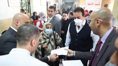 صورة وزير الصحة يوجه بالتحقيق العاجل فى نقص المستلزمات الطبية داخل مستشفى حلوان العام