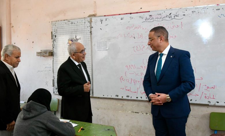 وزير التربية والتعليم ومحافظ الفيوم يتفقدان امتحانات الشهادة الإعدادية