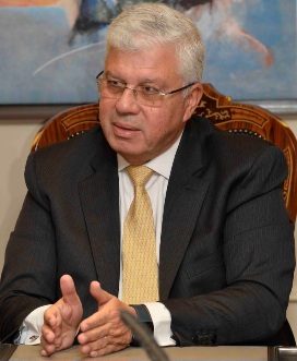 الدكتور أيمن عاشور وزير التعليم العالي والبحث العلمي