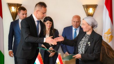 صورة وزيرة البيئة تشارك في الدورة الخامسة للجنة المشتركة المصرية المجربة للتعاون الاقتصادي