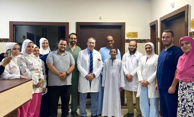 إنقاذ طفل من مرض جلدي نادر ب”مستشفى حورس التخصصي” فى الأقصر