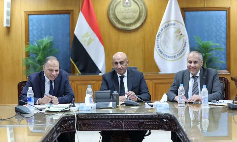 وزير التعليم يتابع ختام “امتحانات الثانوية العامة” 2025