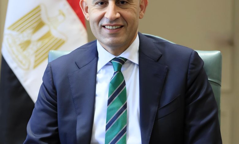 محمد عبد اللطيف وزير التربية والتعليم والتعليم الفني