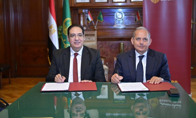 جامعة القاهرة وبنك مصر يوقعان بروتوكول تعاون لتطوير مركز الرعايات الحرجة فى القصر العيني