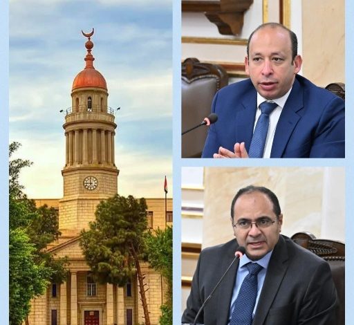 الدكتور حسام صلاح عميد كلية طب قصر العيني ،والدكتور عبد المجيد قاسم وكيل الكلية لشؤون الدراسات العليا والبحوث