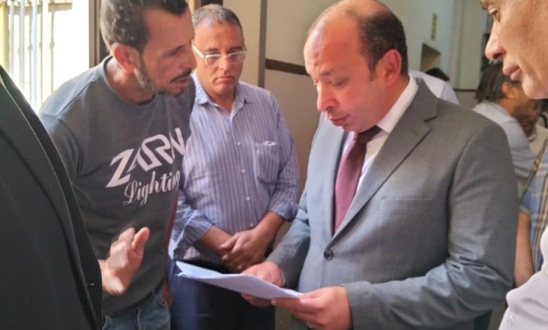 جولة ميدانية لعميد طب "قصر العيني" بالمستشفيات: المرضى في صدارة الأولويات