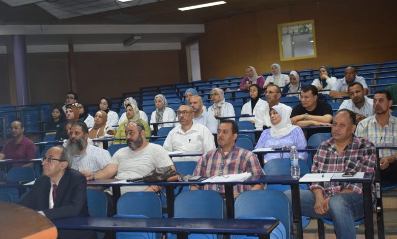 "قصر العيني" يختتم برنامجًا تدريبيًا لتطوير الكوادر الطبية والإدارية