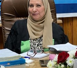 صورة فيها حاجة حلوة.. كيس شيبسي يضع “هايدي” على ترند السوشيال ميديا